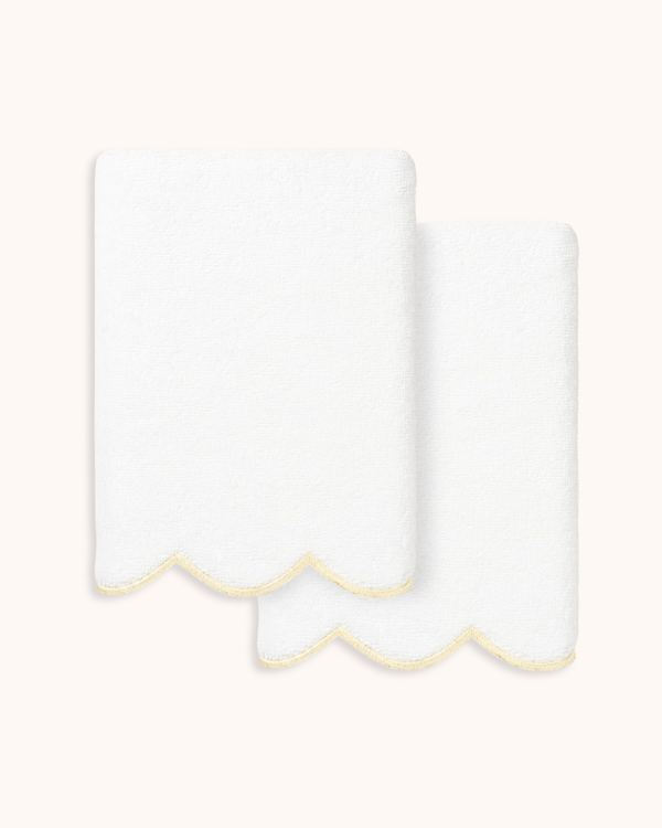 Scalloped Hand Towel Set