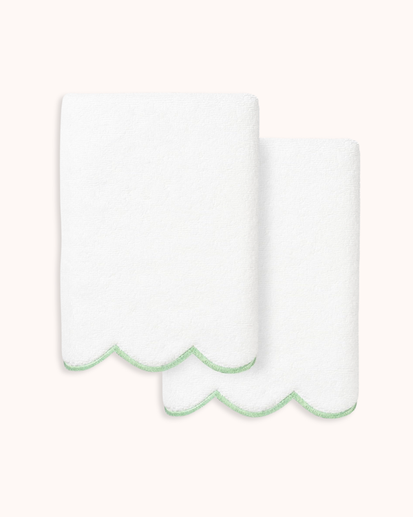 Scalloped Hand Towel Set