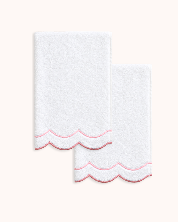 Layered Scallop Hand Towel Set